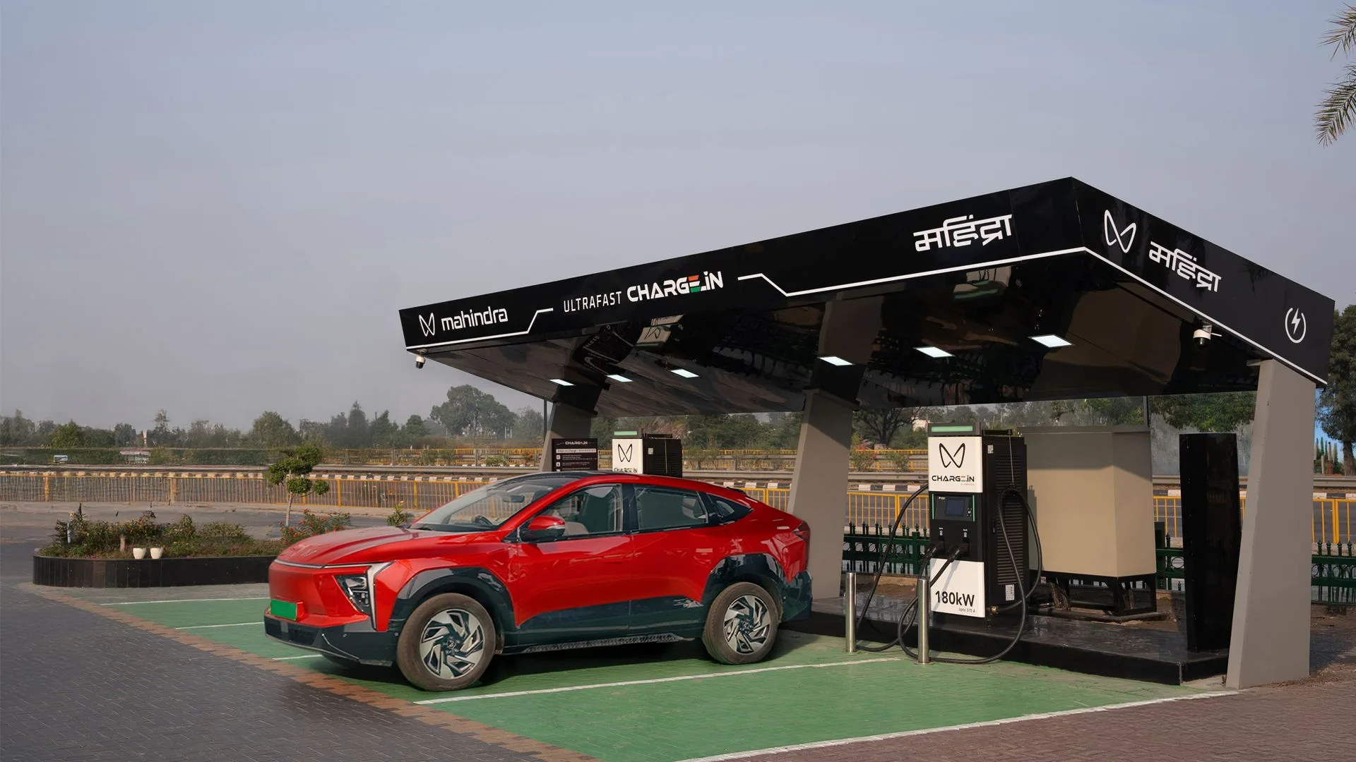 M&M’s Charge_IN Revolution: 1,000 Ultrafast Highway Chargers by 2027